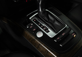 Подержанный автомобиль Audi A5 Liftback 2015 года (17 фото)