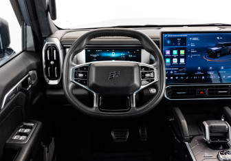 Подержанный автомобиль Jetour T2 2024 года (14 фото)