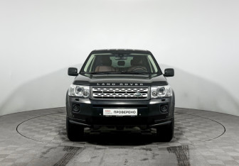 Подержанный автомобиль Land Rover Freelander 2012 года (2 фото)