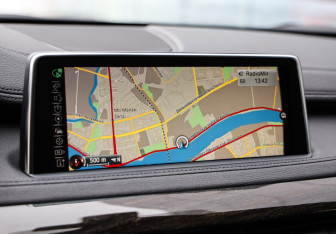 Подержанный автомобиль BMW X6 2016 года (16 фото)