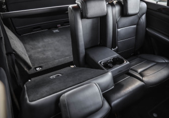 Подержанный автомобиль Mercedes-Benz GLE 2015 года (31 фото)