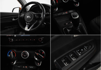 Подержанный автомобиль Kia Rio Sedan 2017 года (14 фото)