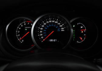 Подержанный автомобиль Suzuki Grand Vitara 2007 года (16 фото)