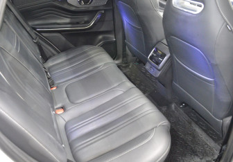 Подержанный автомобиль Exeed LX 2024 года (13 фото)