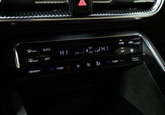 Подержанный автомобиль Kia K5 2020 года (18 фото)