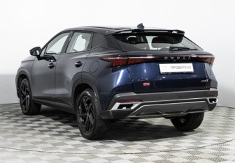 Подержанный автомобиль Omoda C5 2023 года (7 фото)