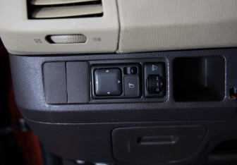 Подержанный автомобиль Nissan Micra Hatchback 2008 года (15 фото)