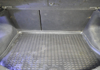 Подержанный автомобиль Kia Ceed Hatchback 2010 года (15 фото)