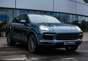 Подержанный автомобиль Porsche Cayenne 2020 года (5 фото)