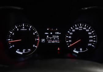 Подержанный автомобиль Kia Cerato Sedan 2014 года (20 фото)