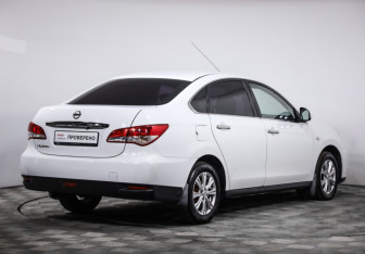 Подержанный автомобиль Nissan Almera Sedan 2014 года (5 фото)