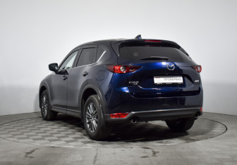 Подержанный автомобиль Mazda CX-5 2017 года (7 фото)