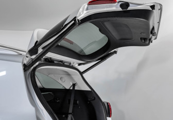 Подержанный автомобиль Kia Sorento 2018 года (32 фото)