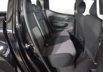 Новый Mitsubishi L200 2024 (9 фото)