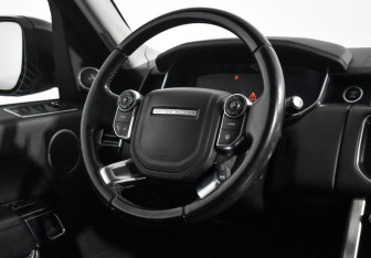 Подержанный автомобиль Land Rover Range Rover 2013 года (17 фото)