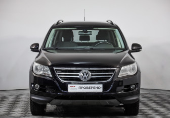 Подержанный автомобиль Volkswagen Tiguan 2010 года (2 фото)
