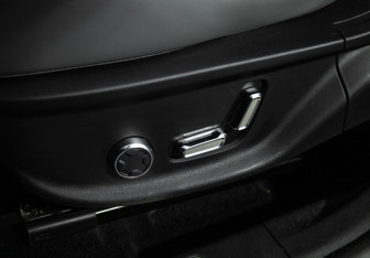 Подержанный автомобиль Zeekr X 2023 года (26 фото)