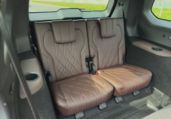 Подержанный автомобиль Exeed VX 2023 года (14 фото)