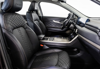 Подержанный автомобиль Exeed TXL 2022 года (19 фото)