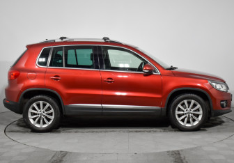 Подержанный автомобиль Volkswagen Tiguan 2013 года (4 фото)