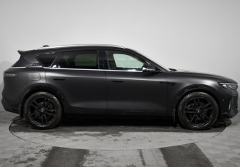 Подержанный автомобиль Voyah Free 2023 года (4 фото)