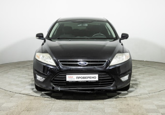 Подержанный автомобиль Ford Mondeo Sedan 2014 года (2 фото)