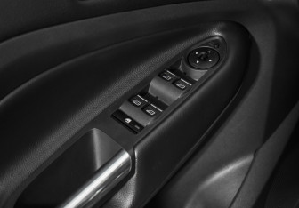 Подержанный автомобиль Ford Kuga 2018 года (10 фото)