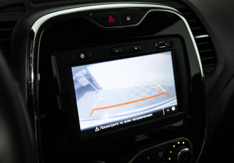 Подержанный автомобиль Renault Kaptur 2019 года (16 фото)