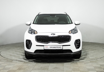 Подержанный автомобиль Kia Sportage 2016 года (2 фото)