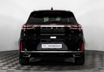 Подержанный автомобиль Exeed TXL 2023 года (8 фото)