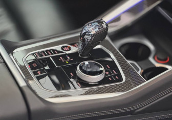 Подержанный автомобиль BMW X6 2020 года (34 фото)