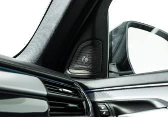 Подержанный автомобиль BMW X6 2017 года (23 фото)