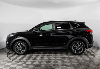 Подержанный автомобиль Hyundai Tucson 2020 года (8 фото)
