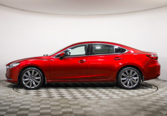 Подержанный автомобиль Mazda 6 Sedan 2020 года (8 фото)