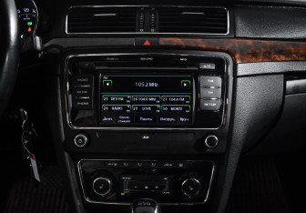 Подержанный автомобиль Skoda Superb Liftback 2013 года (17 фото)