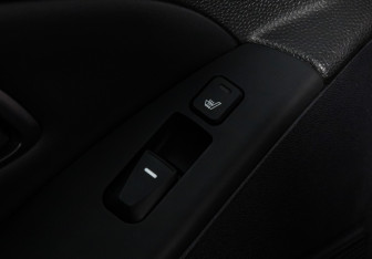 Подержанный автомобиль Hyundai ix35 2015 года (12 фото)