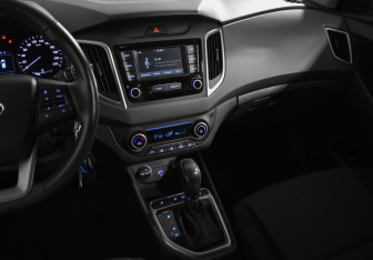 Подержанный автомобиль Hyundai Creta 2021 года (21 фото)