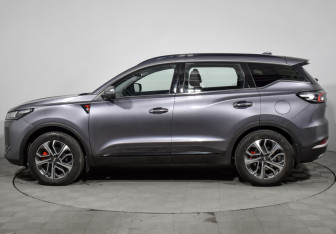 Подержанный автомобиль Chery Tiggo 7 Pro Max 2024 года (8 фото)