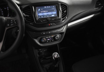 Подержанный автомобиль LADA (ВАЗ) Vesta Sedan 2016 года (18 фото)