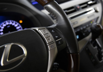 Подержанный автомобиль Lexus RX 2014 года (22 фото)