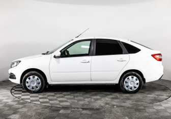 Подержанный автомобиль LADA (ВАЗ) Granta Liftback 2023 года (8 фото)