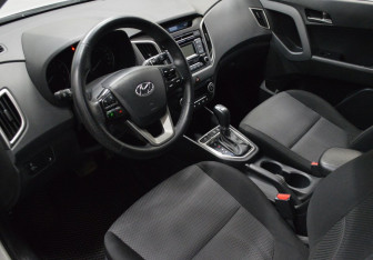 Подержанный автомобиль Hyundai Creta 2016 года (10 фото)