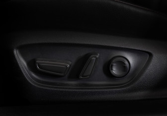 Подержанный автомобиль Toyota Camry Sedan 2021 года (23 фото)