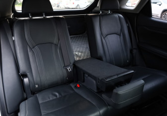 Подержанный автомобиль Lexus RX 2018 года (30 фото)