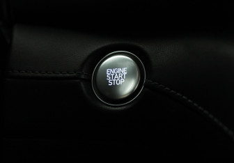 Подержанный автомобиль Hyundai Santa Fe 2021 года (18 фото)