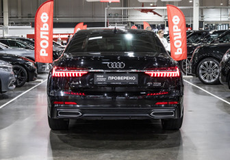 Подержанный автомобиль Audi A6 Sedan 2023 года (8 фото)