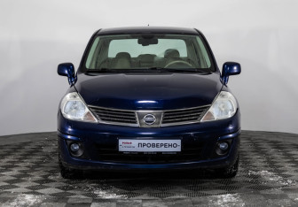 Подержанный автомобиль Nissan Tiida Sedan 2008 года (2 фото)