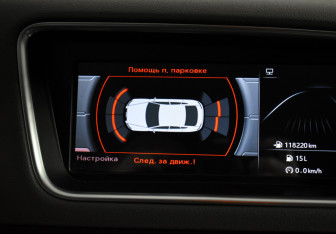 Подержанный автомобиль Audi Q5 2013 года (16 фото)