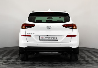 Подержанный автомобиль Hyundai Tucson 2018 года (7 фото)
