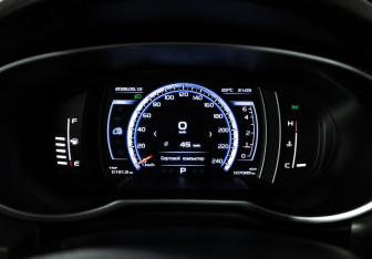 Подержанный автомобиль Geely Atlas 2022 года (12 фото)